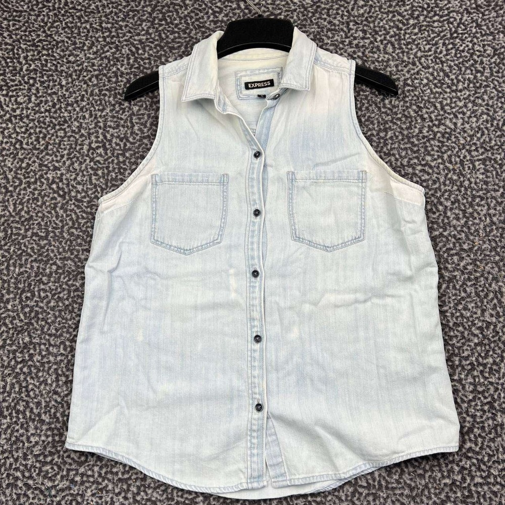 Express Button Up Shirt Women Medium Blue Light Wash Chambray Sleeveless M